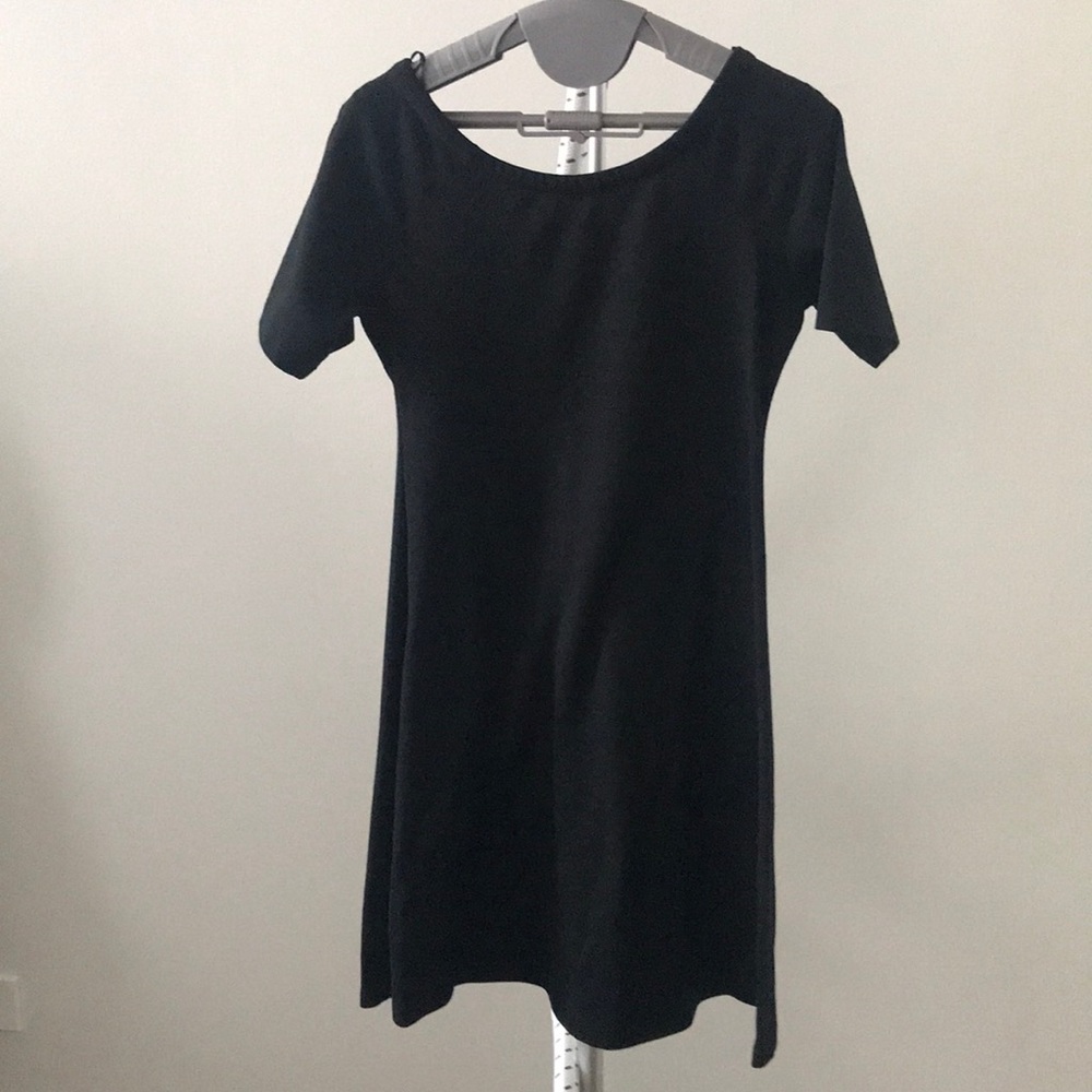 Black midi dress